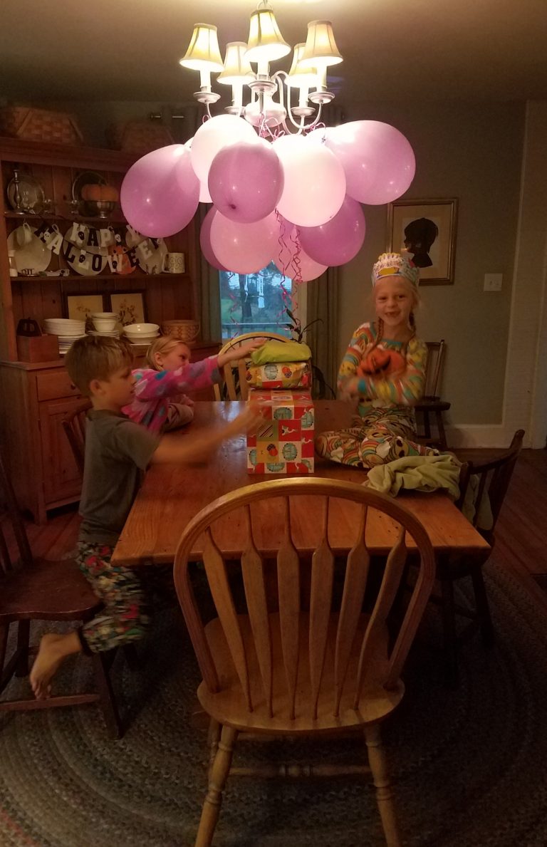 a-simple-7th-birthday-celebration-not-your-average-mom